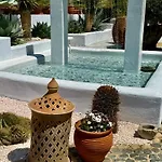 アパートホテル Casa De Oro Alma ソゾポル