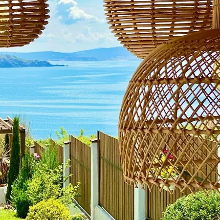 Casa De Oro Alma Aparthotel