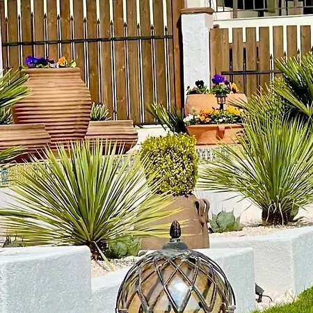Casa De Oro Alma Aparthotel
