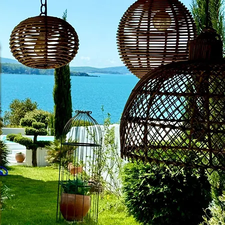 Casa De Oro Alma Aparthotel