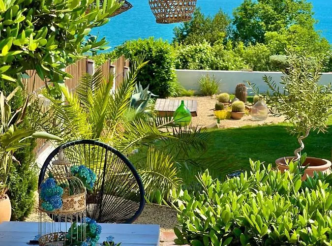 Casa De Oro Alma Apartahotel 4*