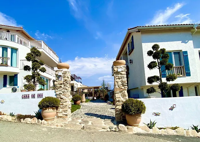 Casa De Oro Alma Apartahotel